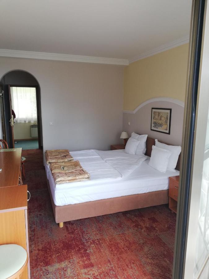 Hotel Makpetrol Struga Eksteriør bilde