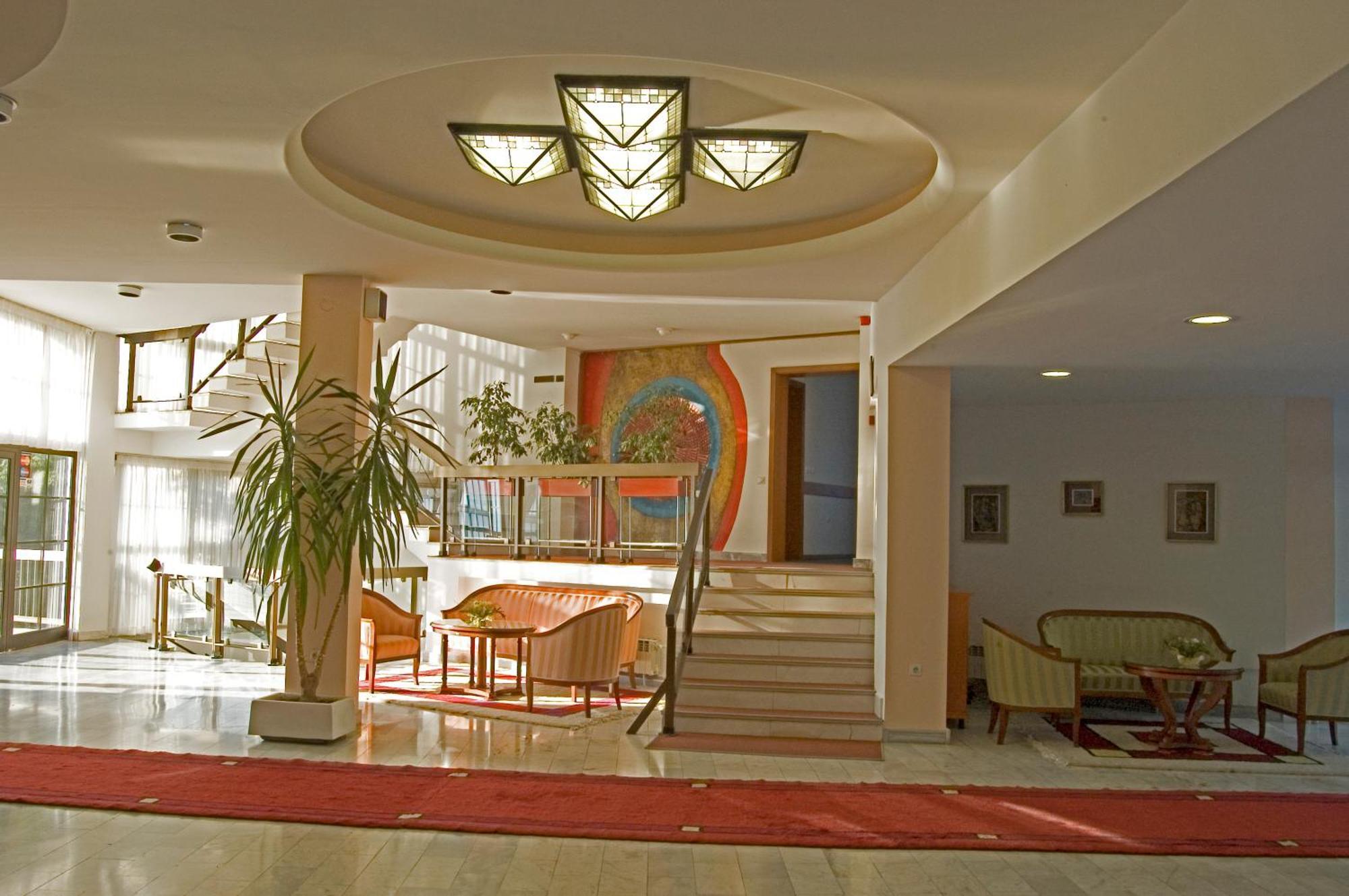 Hotel Makpetrol Struga Interiør bilde