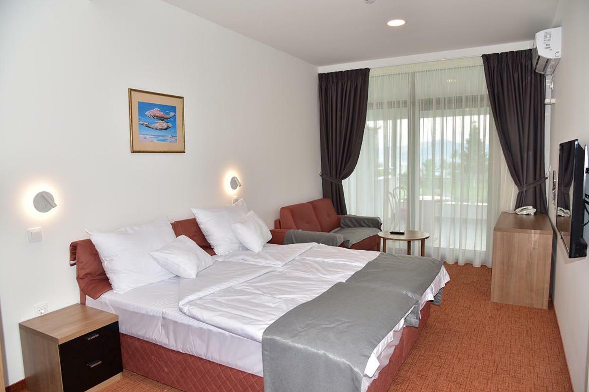 Hotel Makpetrol Struga Eksteriør bilde