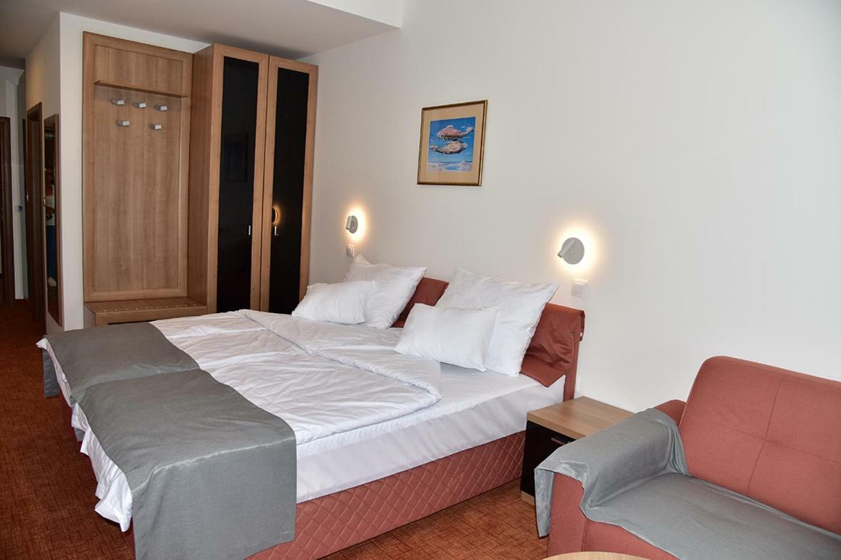 Hotel Makpetrol Struga Eksteriør bilde